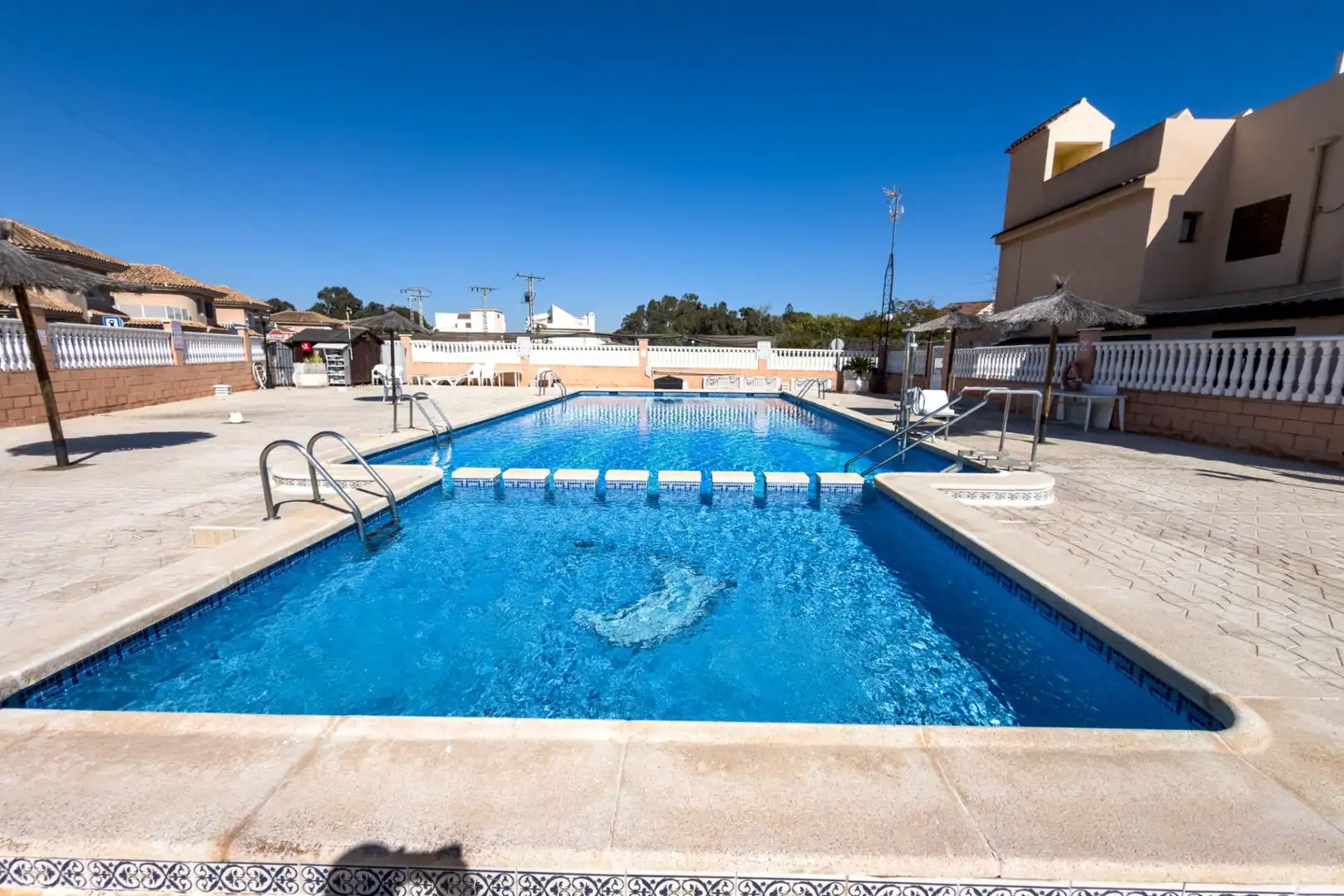 Piscina de Casa o chalet en venta en Torrevieja con Aire acondicionado, Calefacción y Terraza