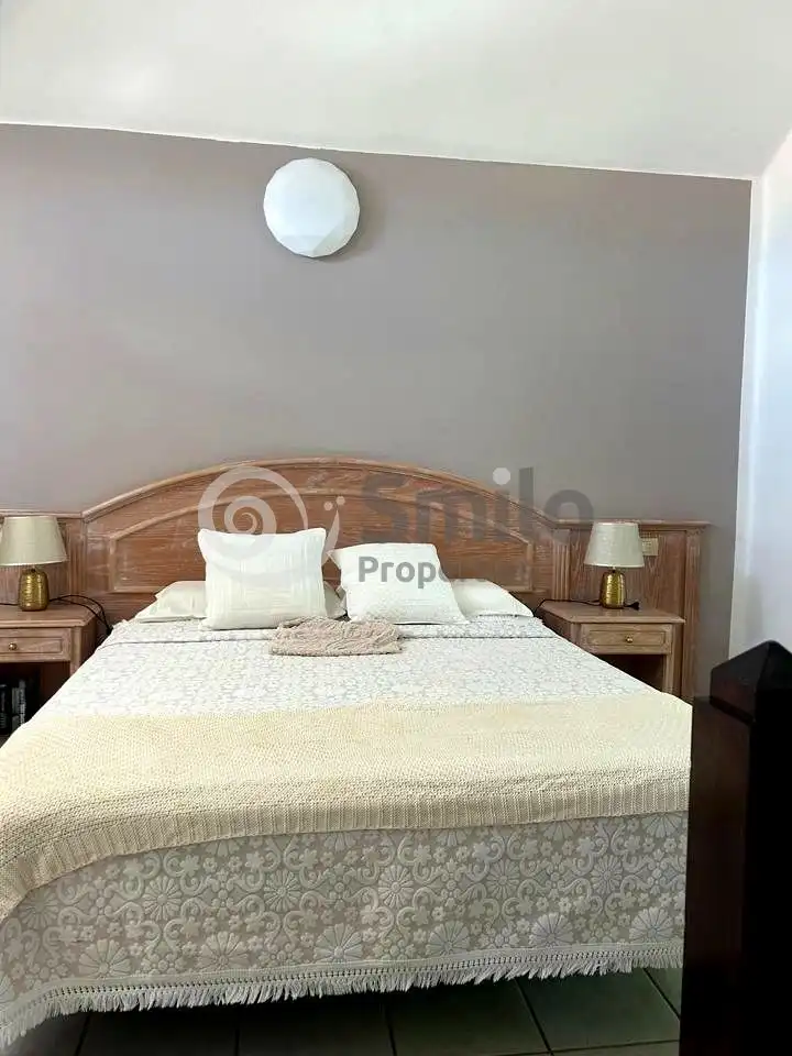 Habitación de Dúplex de alquiler en Arona con Terraza, Amueblado y Piscina comunitaria