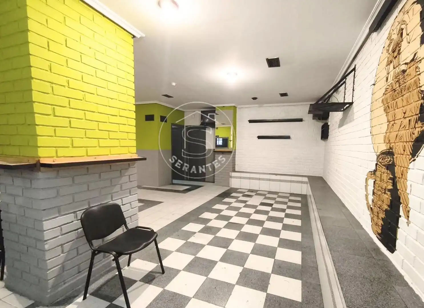 Commercial properties for sale in  Pamplona / Iruña  with Air Conditioner