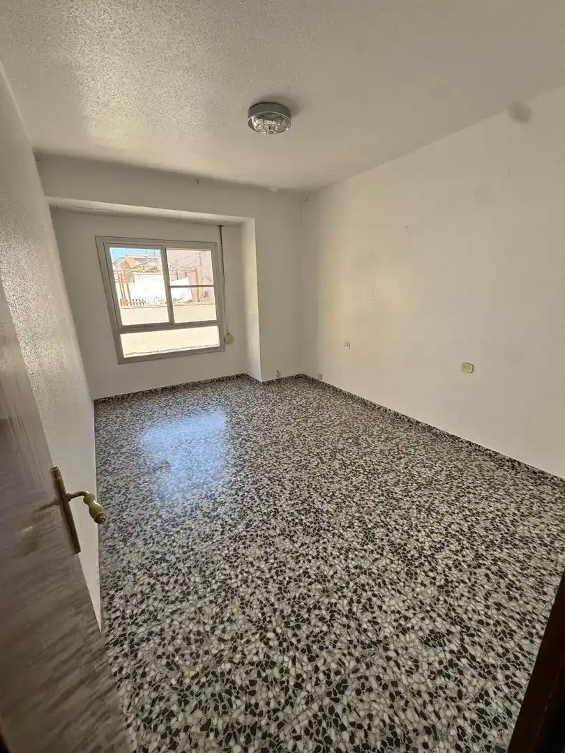 Habitación de Planta baja en venta en Sagunto / Sagunt