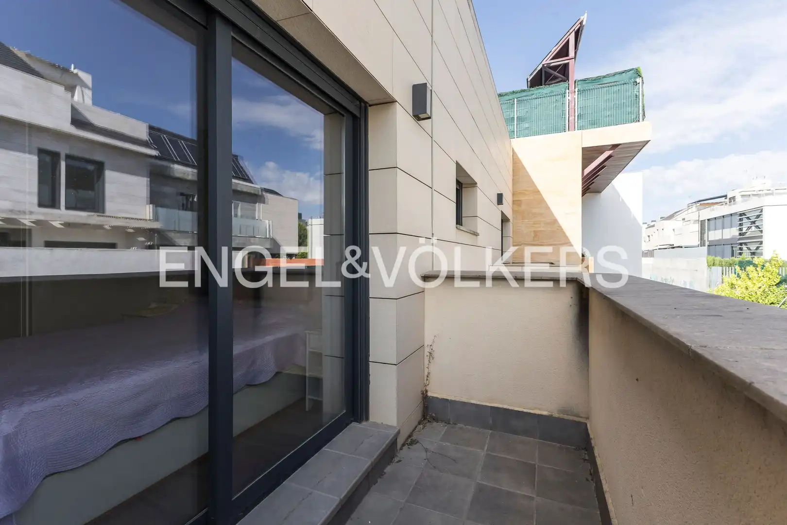 Terrace of Detached homes for rent in Madrid  with Air Conditioner, Heating and Private garden