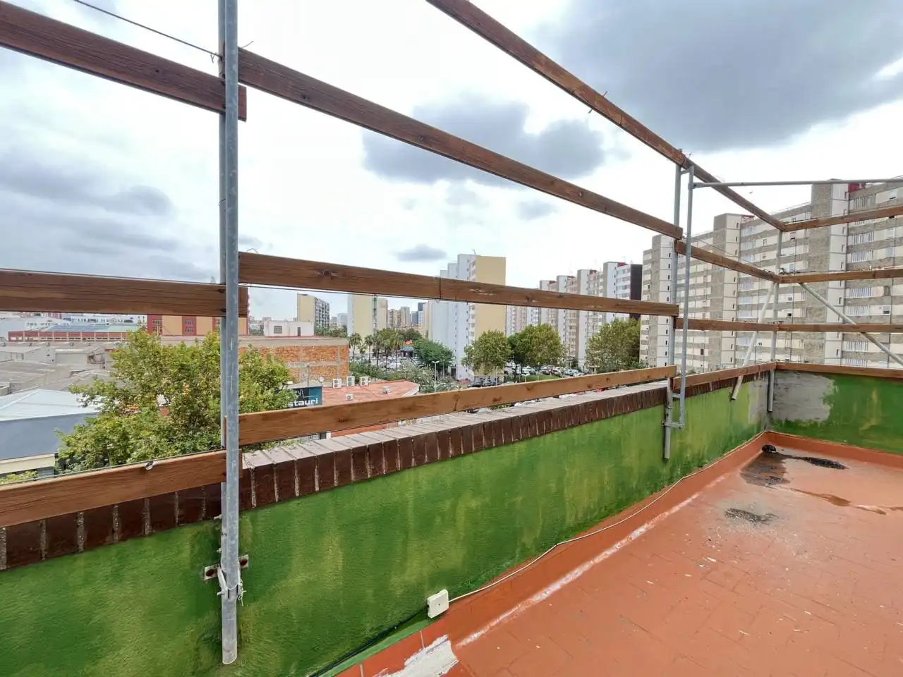 Terrassa de Oficina de lloguer en Centre - Sant Josep - Sanfeliu
