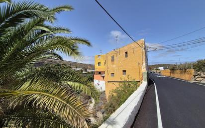 Vista exterior de Casa o xalet en venda en Telde amb Terrassa