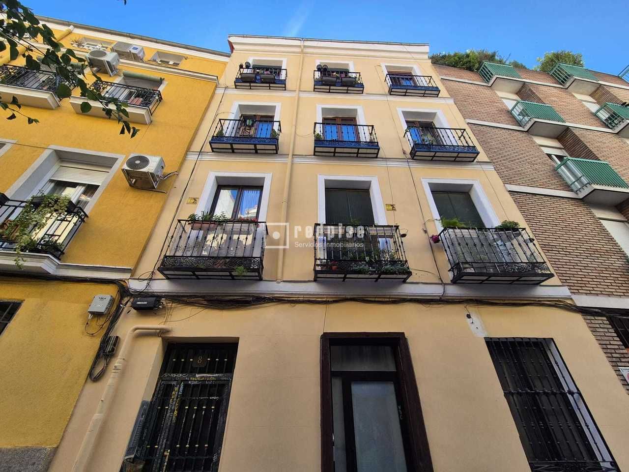 Exterior view of Study for sale in  Madrid Capital  with Air Conditioner, Heating and Furnished