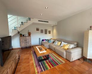 Living room of Single-family semi-detached for sale in Sant Iscle de Vallalta  with Air Conditioner, Heating and Terrace