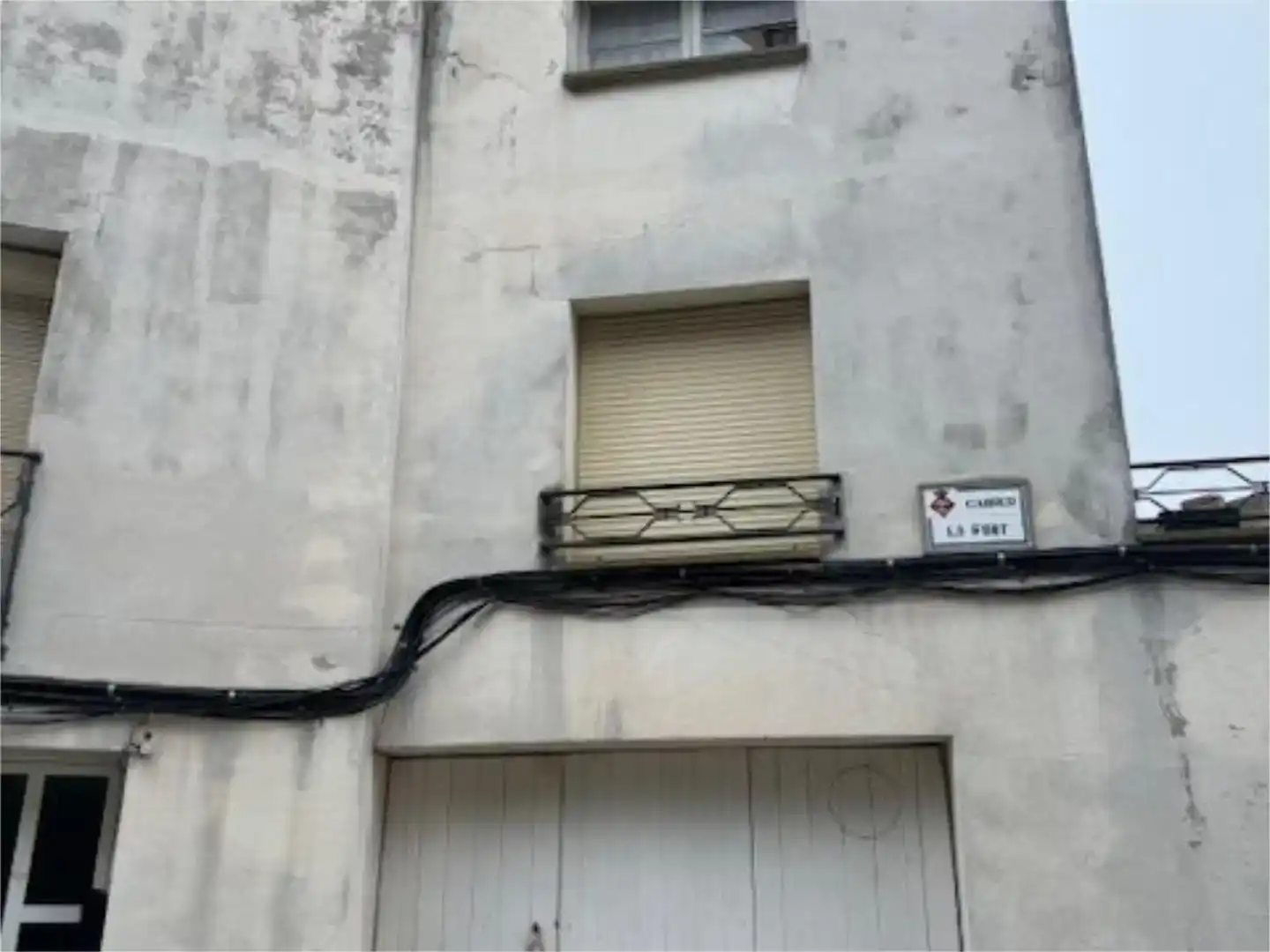 Vista exterior de Casa adosada en venda en Barbens amb Traster, Moblat i Balcó