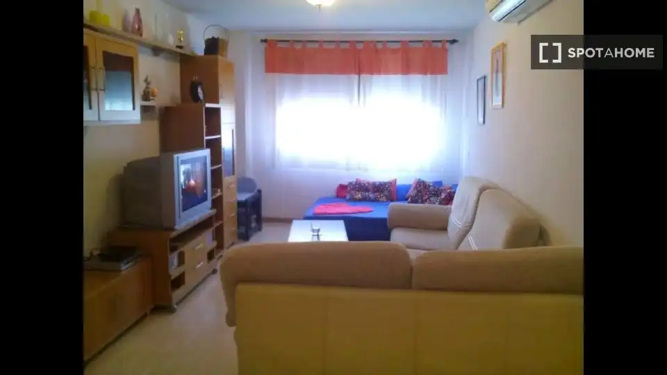 Room in Picassent
