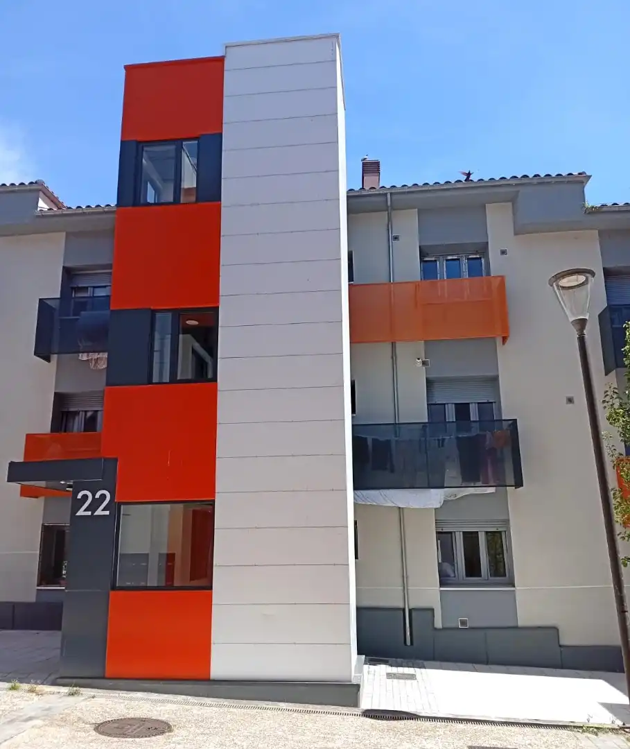 Vista exterior de Piso en venta en Gijón  con Parquet