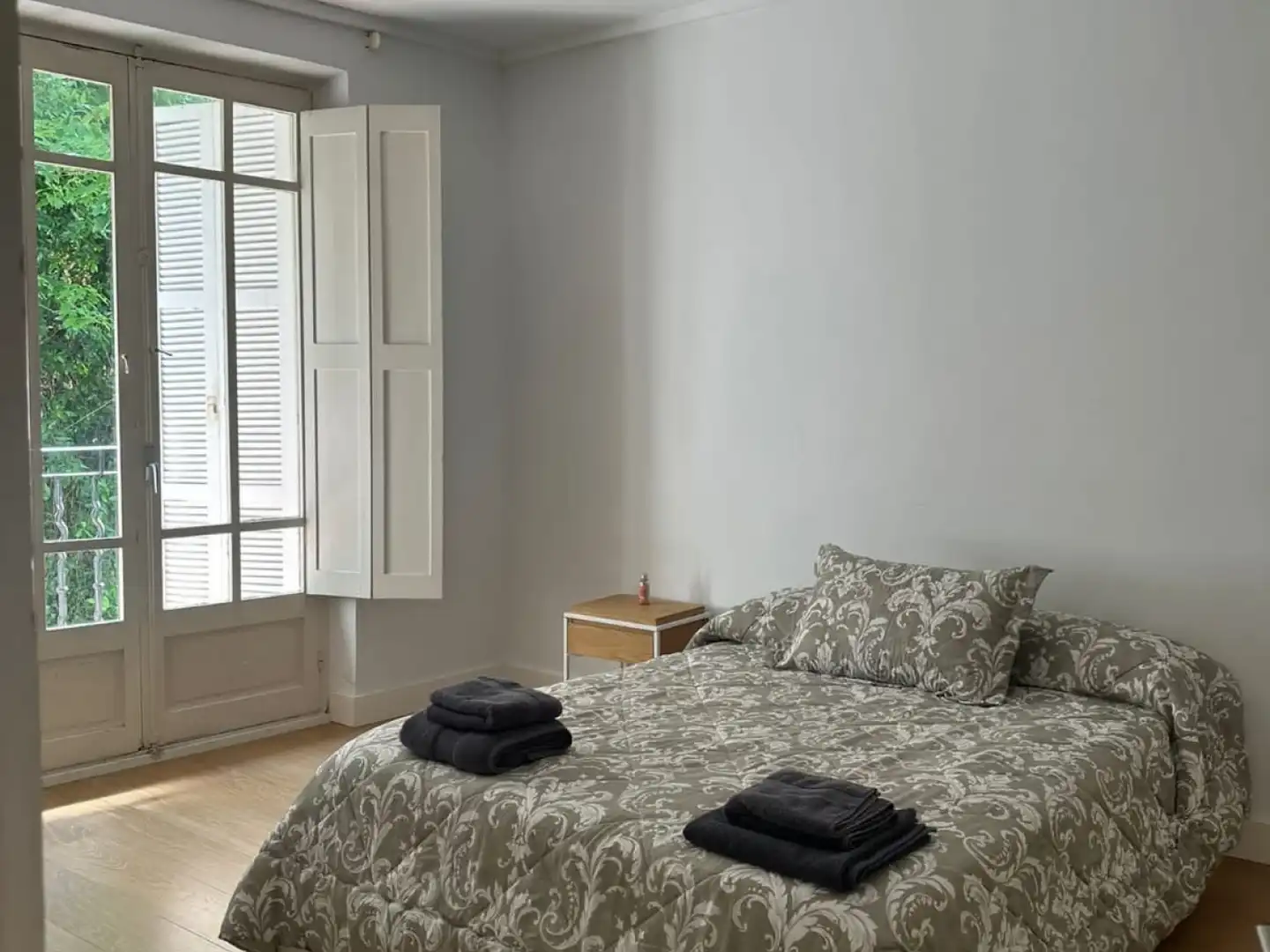 Bedroom of Flat for rent in Donostia - San Sebastián   with Furnished and Washing machine
