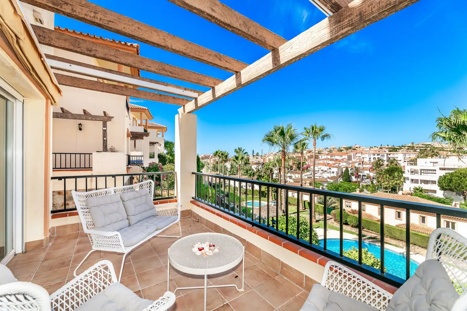 Casa con piscina en venta en Riviera del Sol, imagen 4