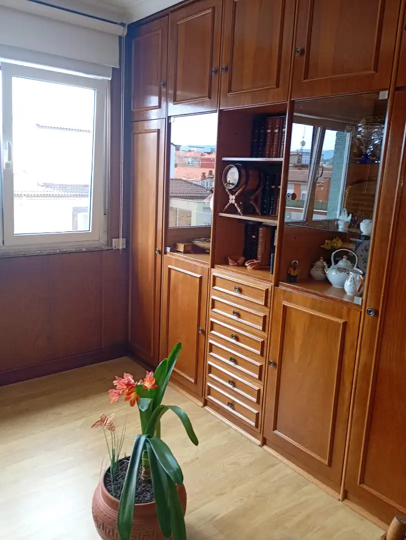Dining room of Flat for sale in Gijón   with Parquet flooring, Furnished and Oven