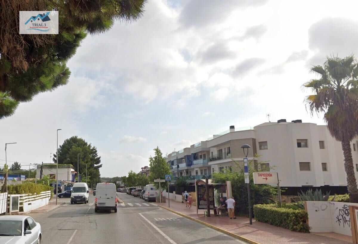 Garatge en venda a Calle DE CESAR PUGET RIQUER, Santa Eulària