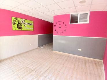 Locale commerciale in affitto a Borox