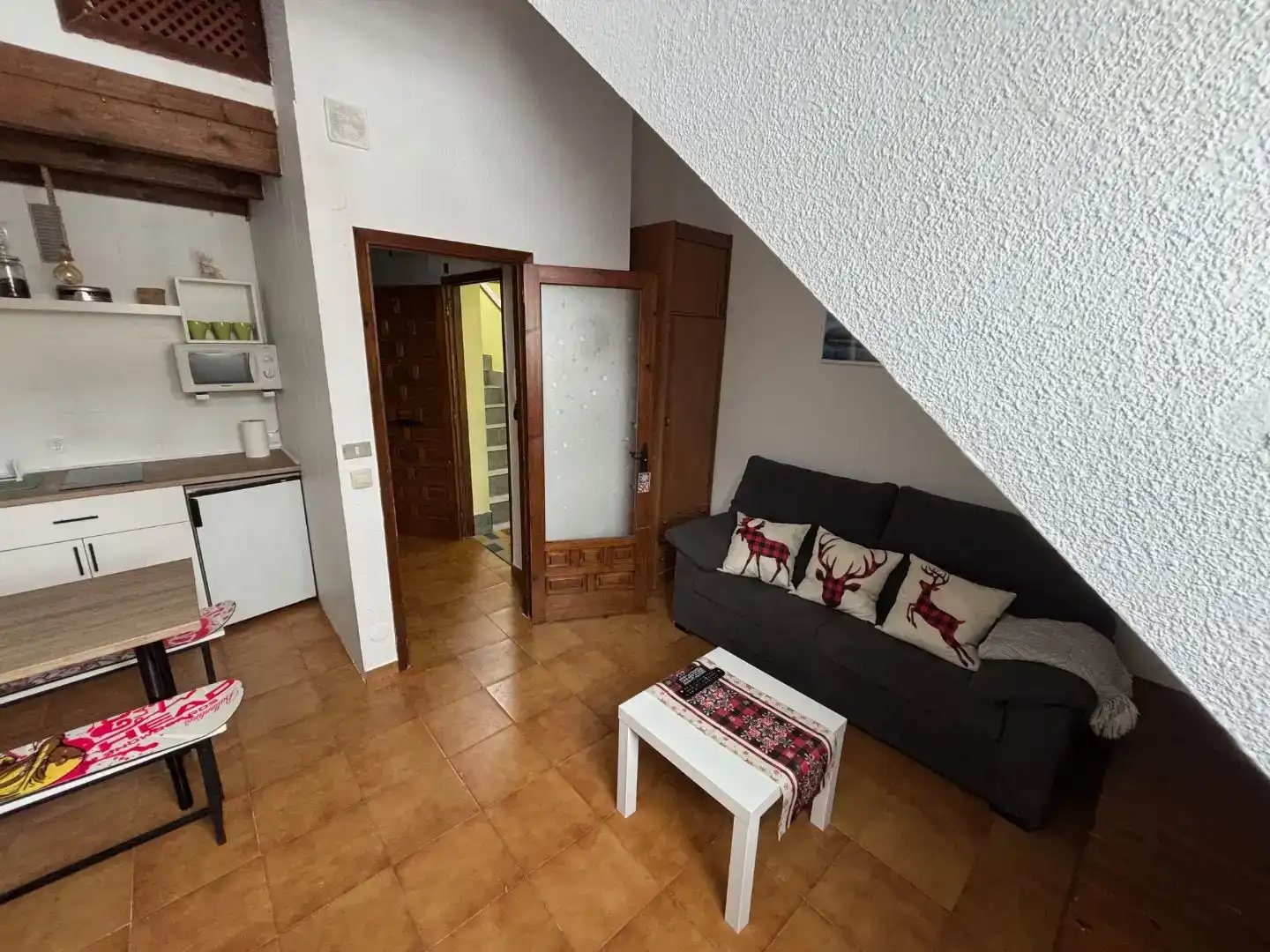 Wohnzimmer von Wohnungen zur Miete in Puebla de Lillo
