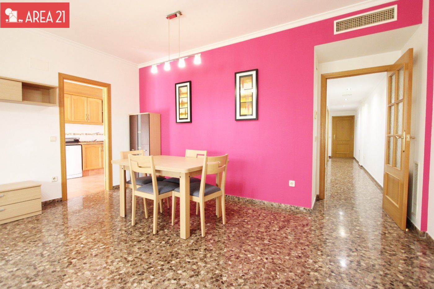 Flat for sale in Núcleo Urbano