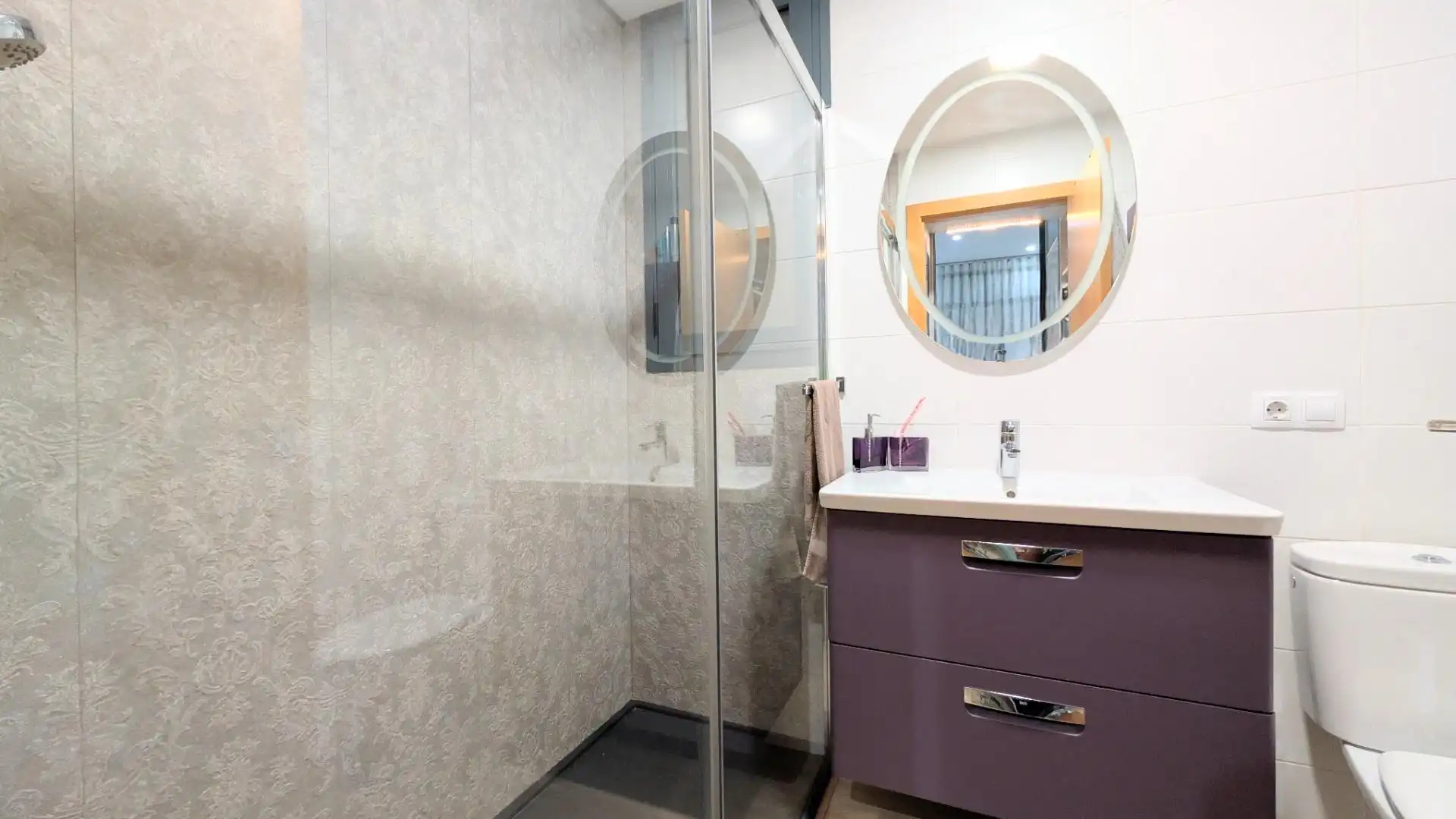 Baño de Planta baja en venta en Elche / Elx con Trastero y Amueblado