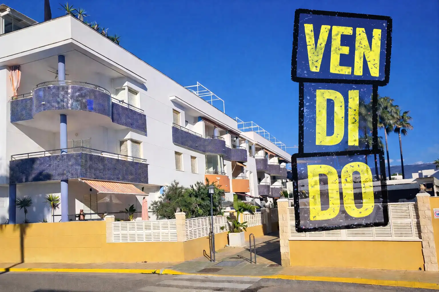 Àtic amb piscina en venda a Calle Playas de la Ensenada