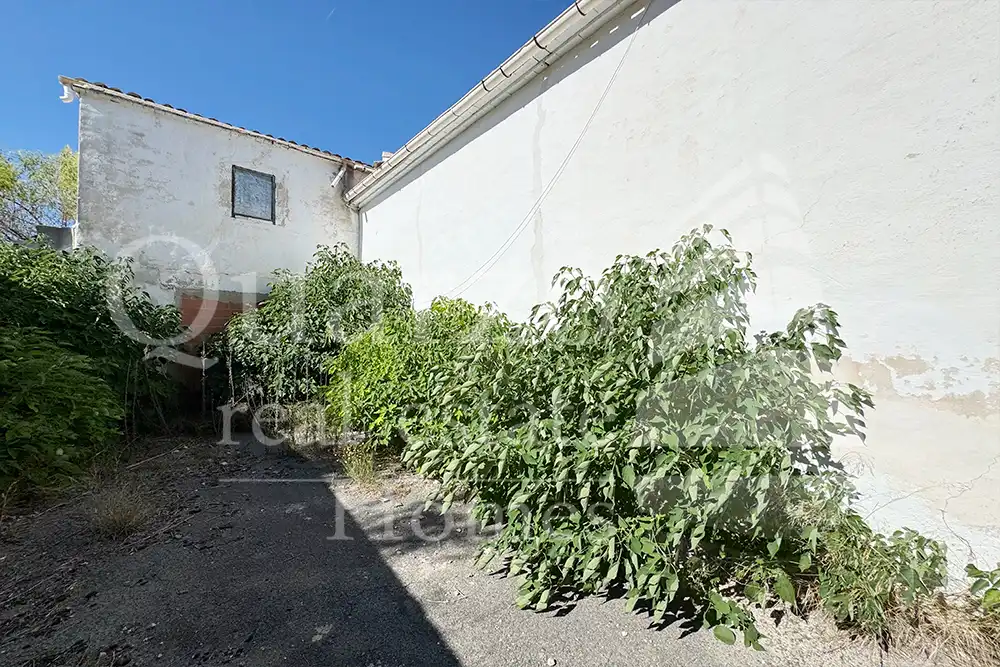 Houses for sale in Benilloba  with Heating, Private garden and Storage room