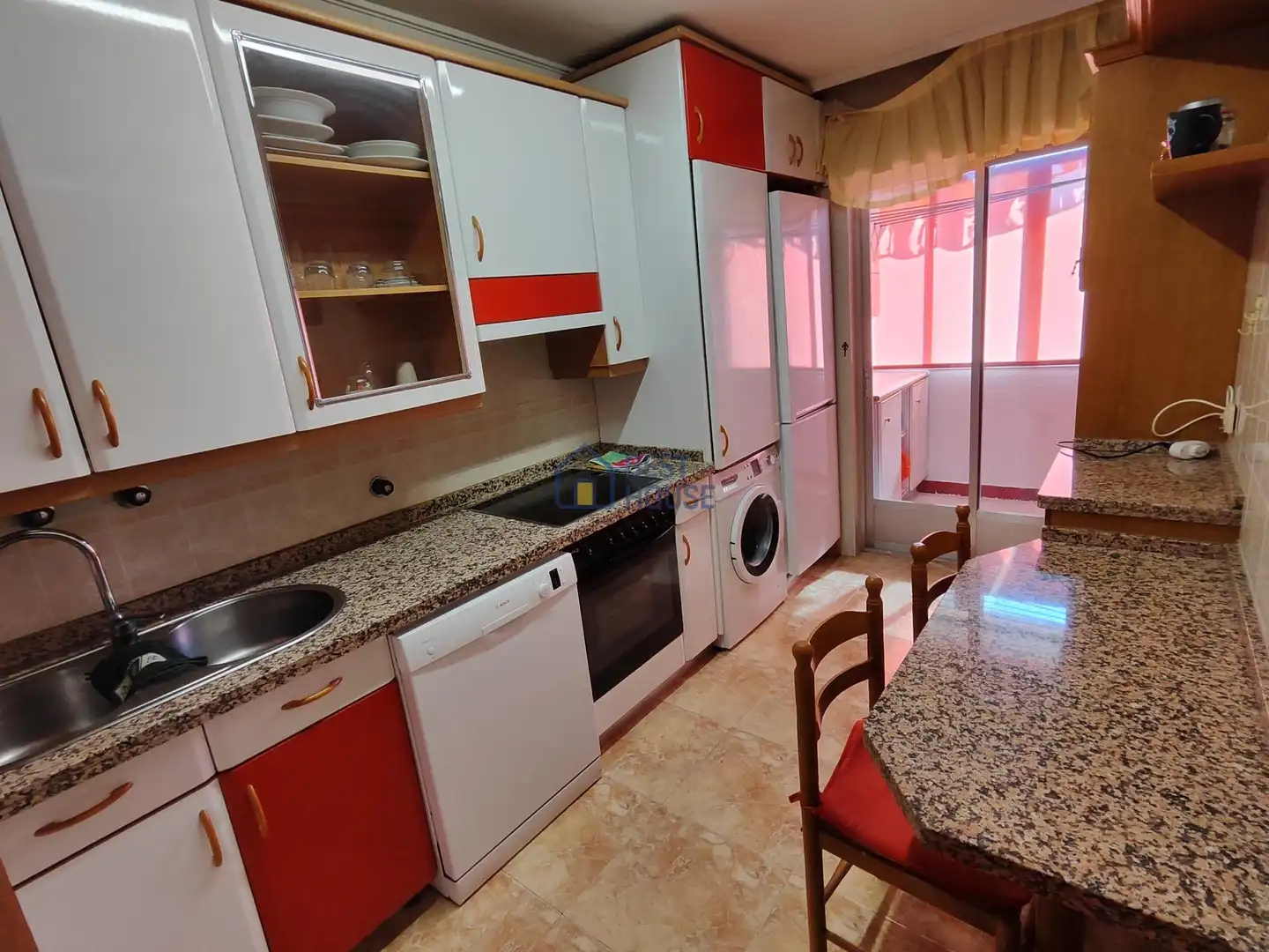 Cocina de Apartamento de alquiler en San Andrés del Rabanedo con Calefacción y Amueblado