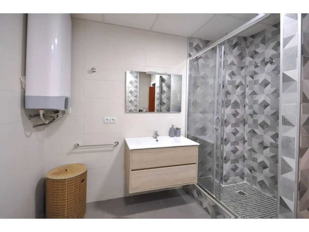 Baño de Piso en venta en Lloret Verd - Els Pinars