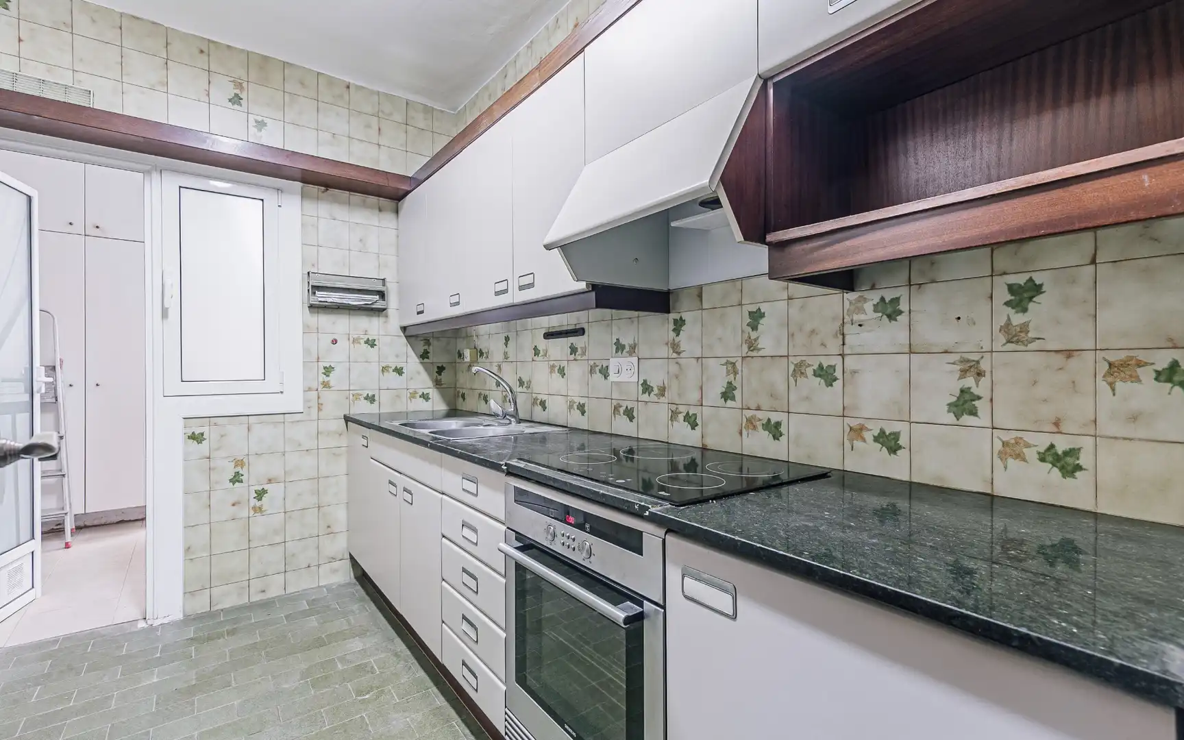 Cocina de Piso en venta en Barcelona con Aire acondicionado, Amueblado y Balcón