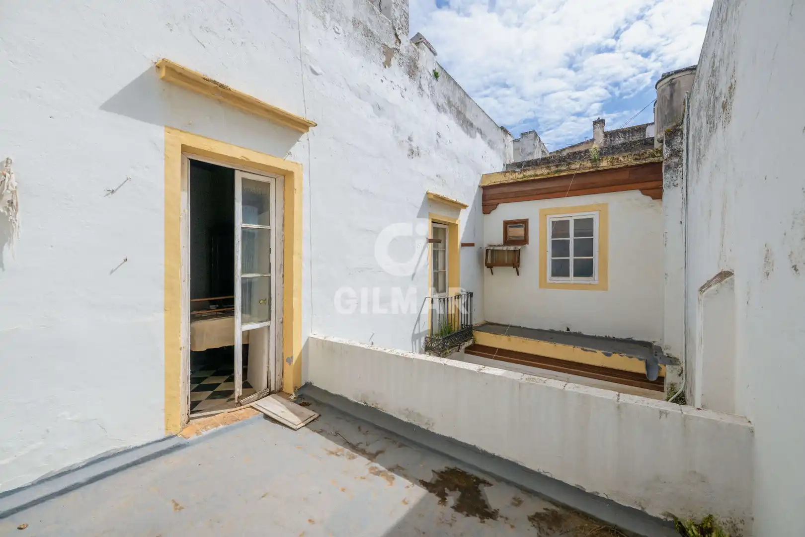 Exterior view of Detached homes for sale in San Fernando  with Heating and Private garden