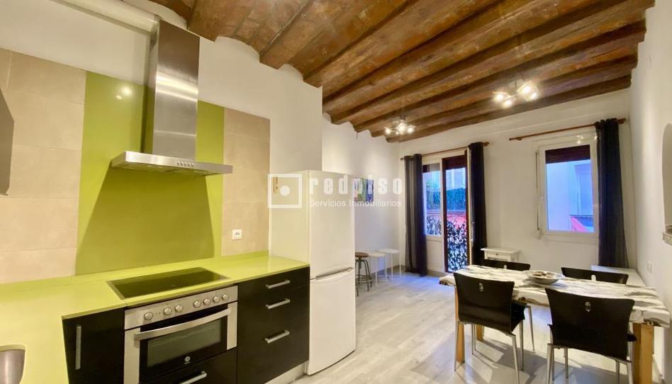 Foto 1 de Piso en venta en Sant Antoni Abat, El Raval, Barcelona