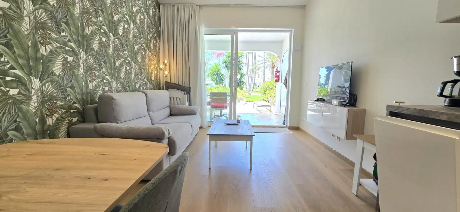 Living room of Houses for rent in San Bartolomé de Tirajana  with Air Conditioner, Private garden and Terrace