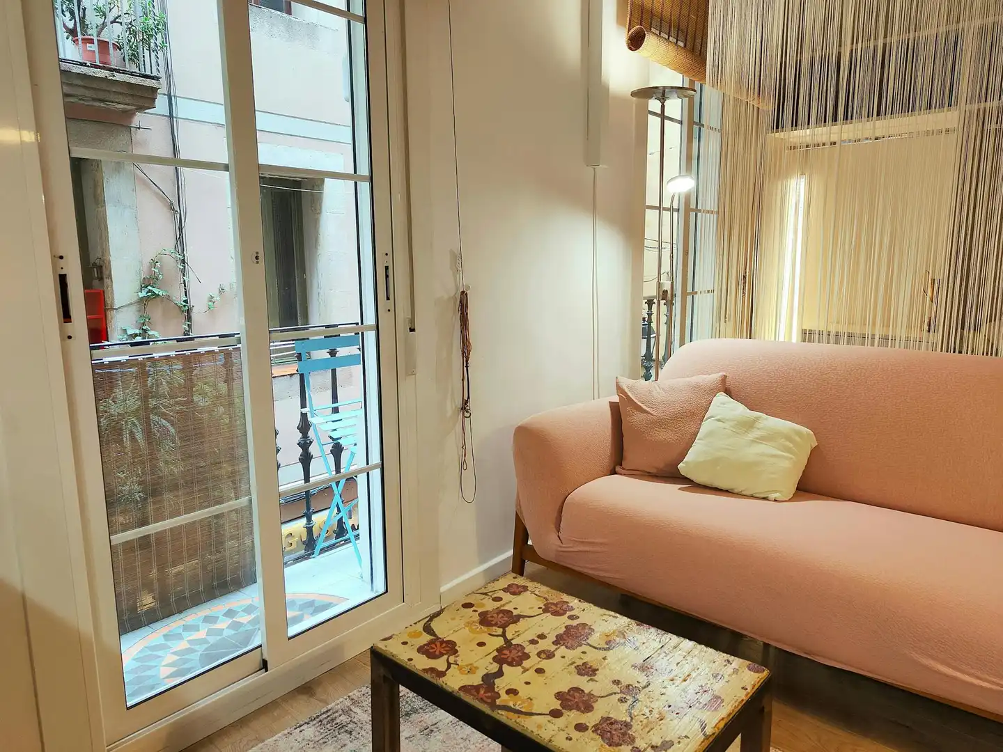 Balcony of Flat for rent in Barcelona  with Air Conditioner, Heating and Washing machine