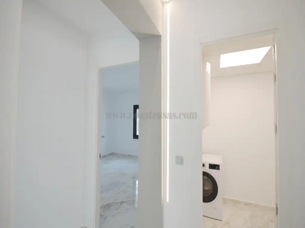 Chalet con piscina en venta en Los Balcones - Los Altos, imagen 32