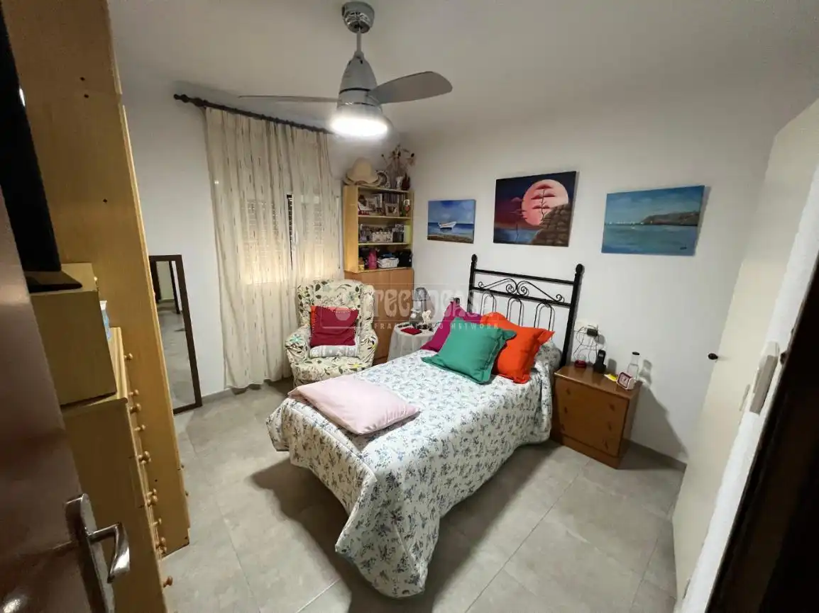 Habitación de Piso en venta en Almería