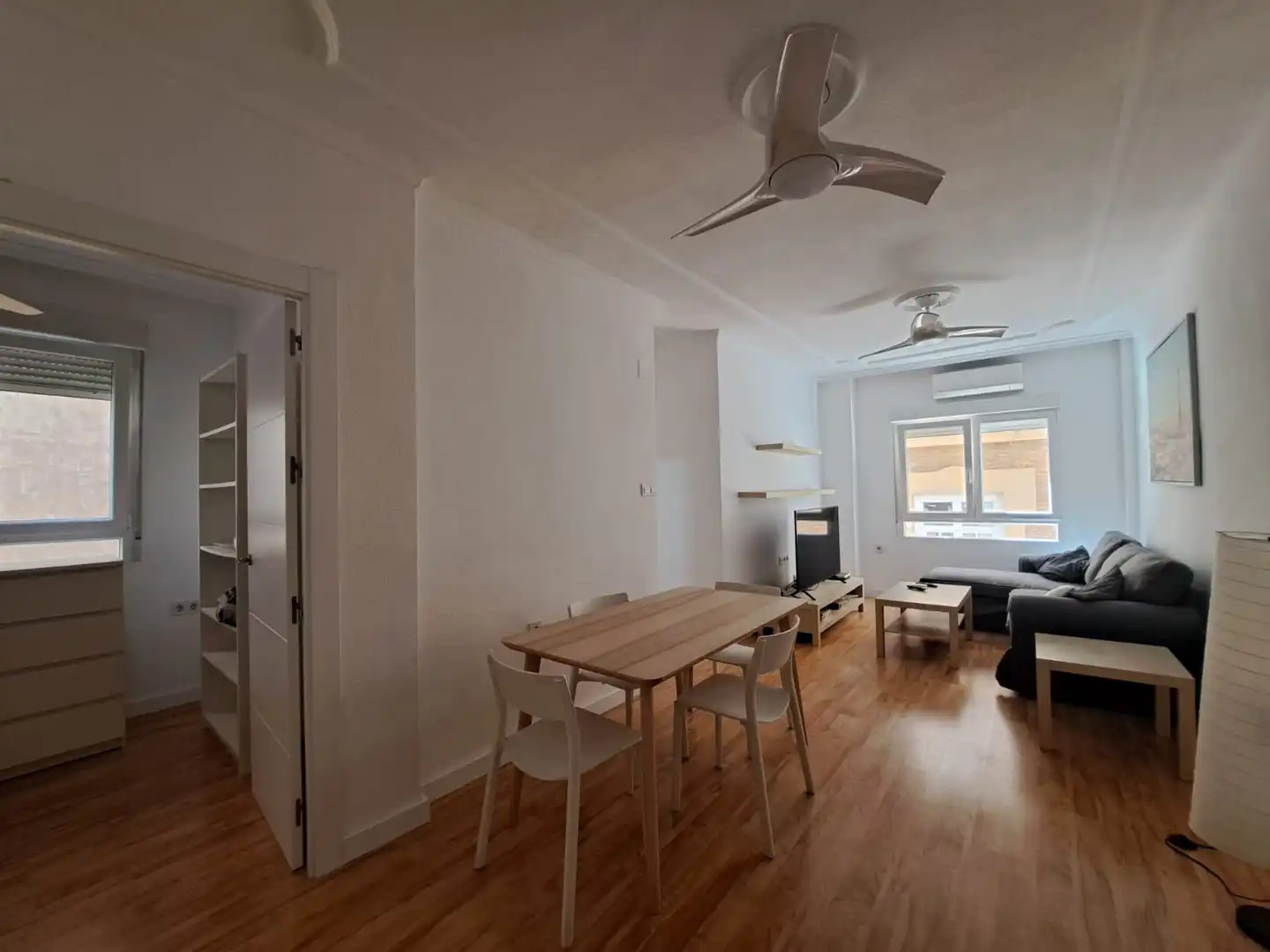 Comedor de Piso en venta en Cartagena con Aire acondicionado, Calefacción y Parquet