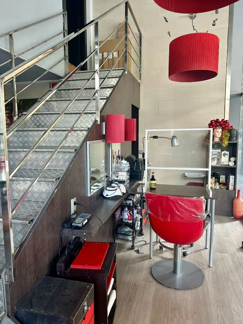 Local comercial en traspaso en Carrer del Consell de Cent, imagen 3