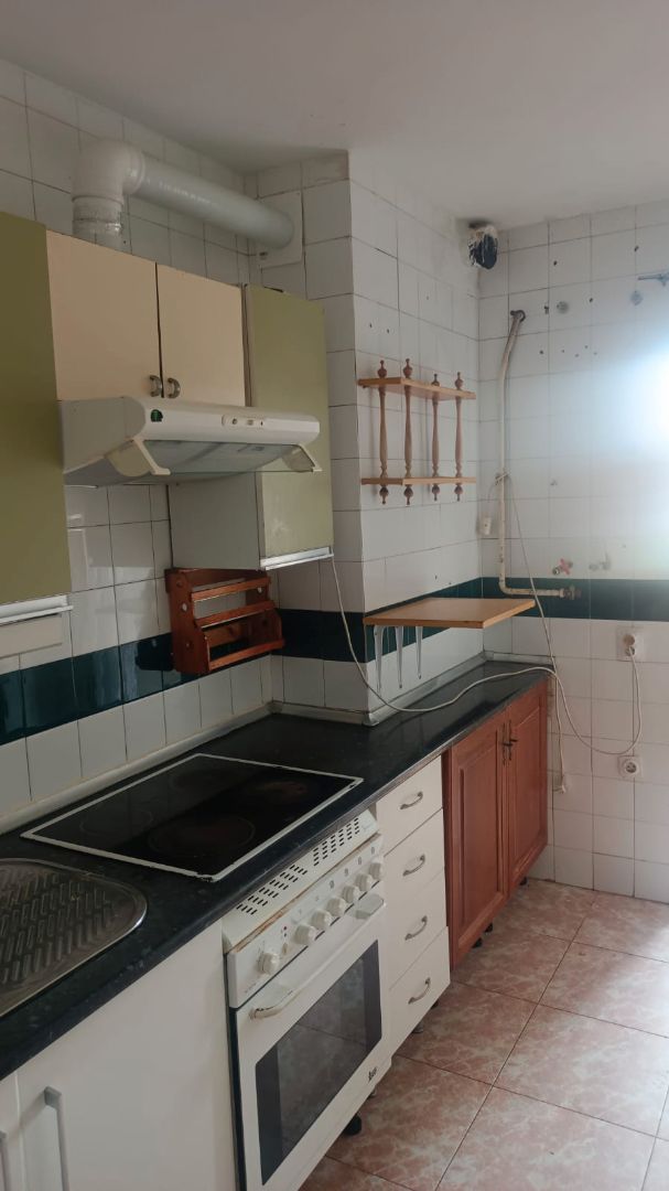 Cocina de Piso en venta en  Madrid Capital con Terraza