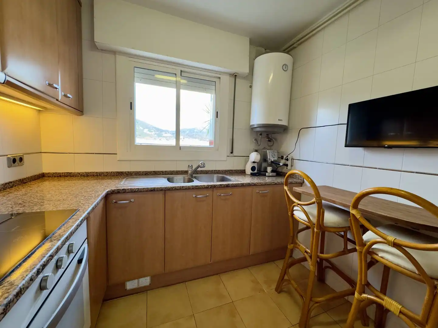 Kitchen of Attic for sale in Pineda de Mar  with Air Conditioner, Heating and Terrace