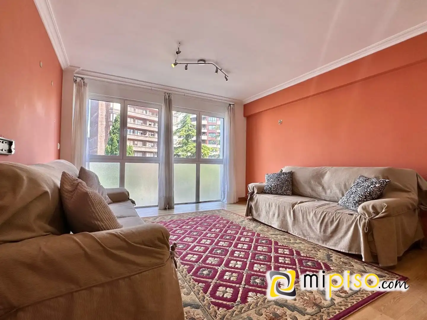 Wohnzimmer von Wohnung zum Verkauf in Colindres mit Heizung und Terrasse
