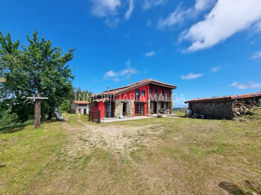 Casa o chalet en venta en Colunga con Jardín privado, Parquet y Terraza