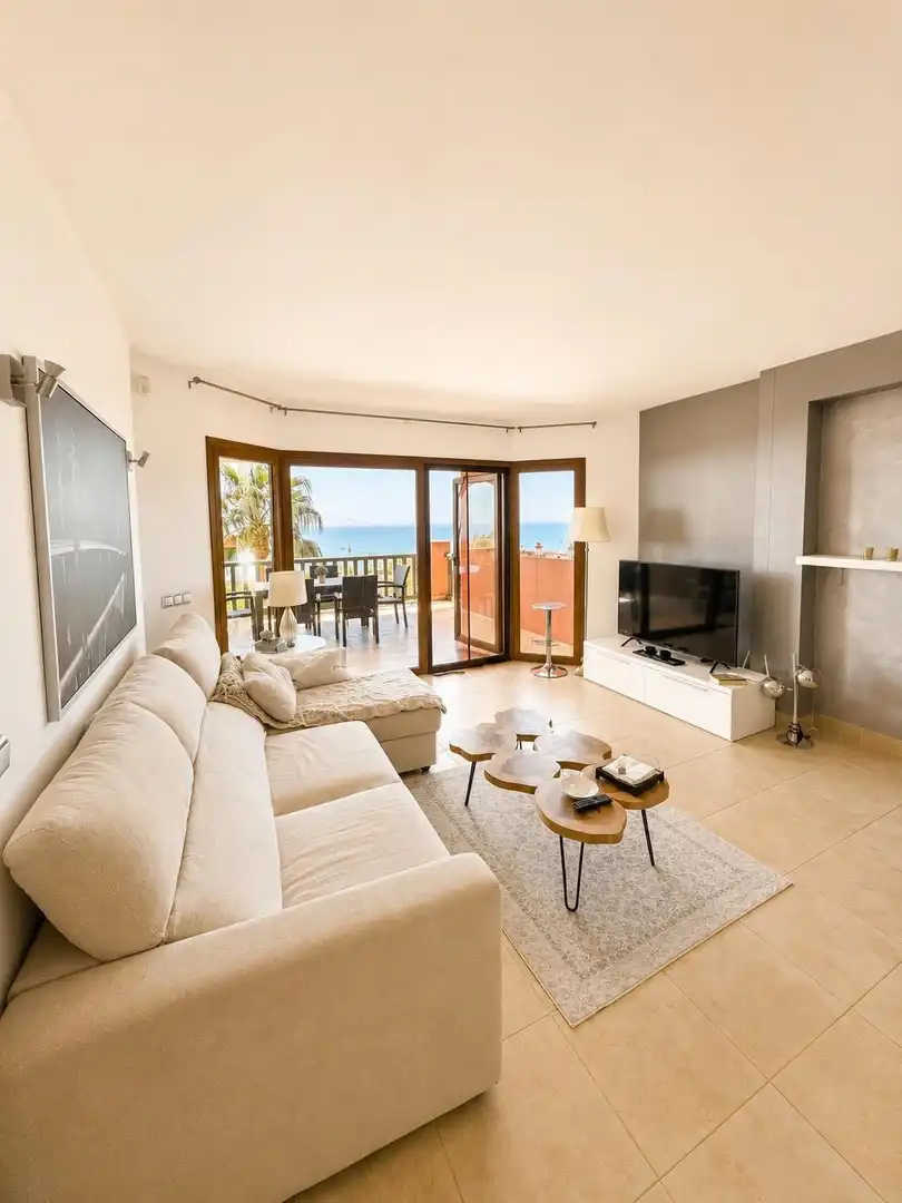 Sala de estar de Apartamento en venta en Benalmádena con Aire acondicionado, Jardín privado y Terraza