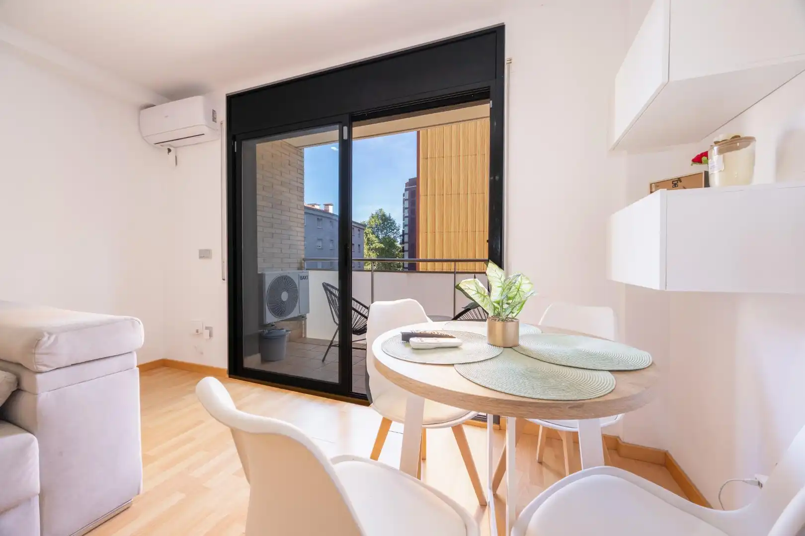 Apartment with terrace for sale in Avenida Avinguda Marignane, imagen 7