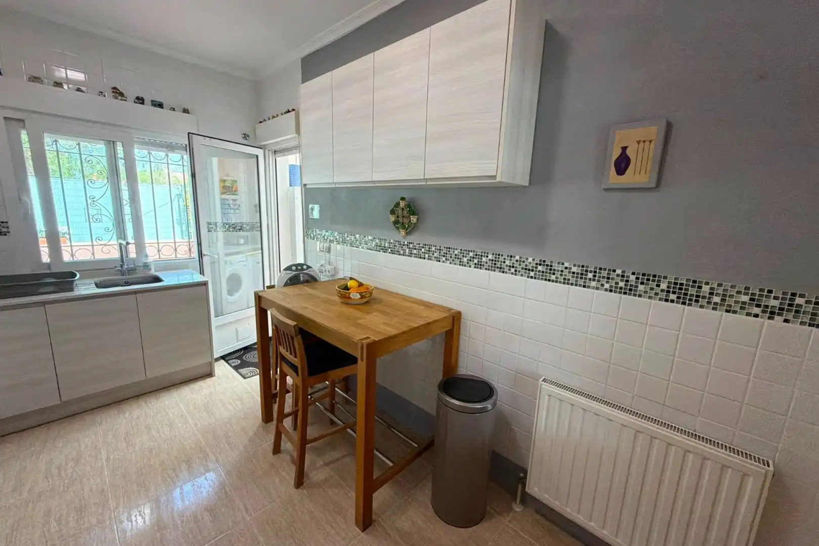 Casa amb terrassa en venda a Los Montesinos, imagen 4