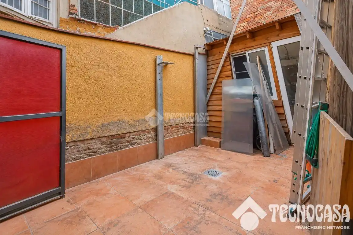Casa aparellada amb terrassa en venda a Cerdanyola, imagen 30