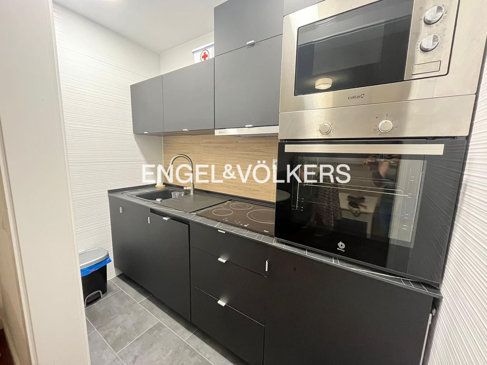 Kitchen of Apartment for sale in  Madrid Capital  with Heating