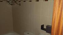 Bathroom of Flat for sale in Ronda  with Terrace