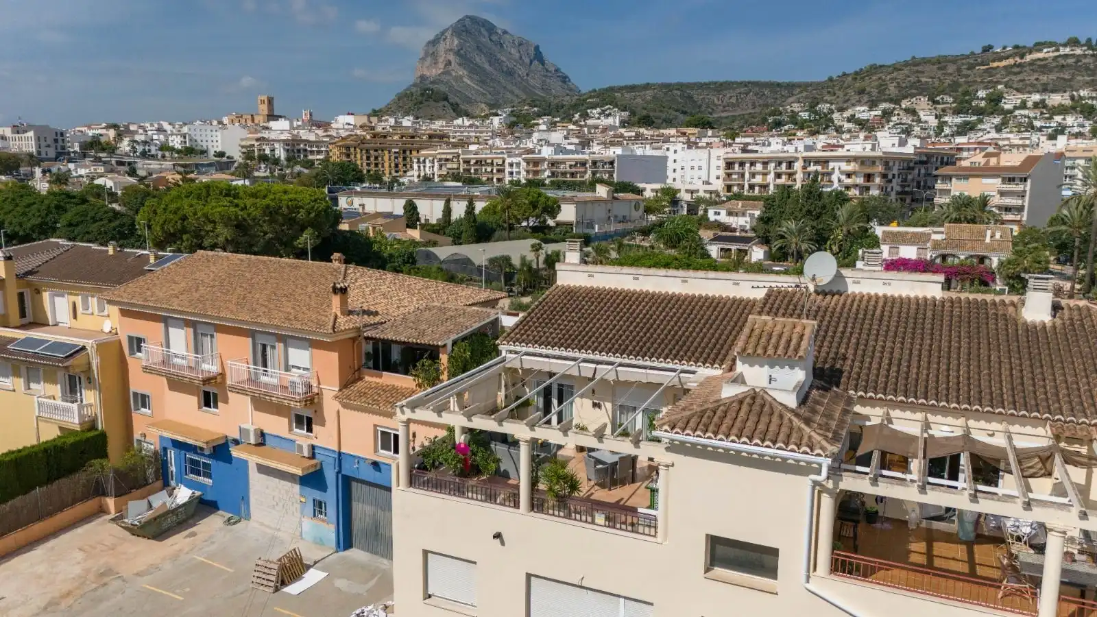 Exterior view of Attic for sale in Jávea / Xàbia  with Air Conditioner, Heating and Terrace