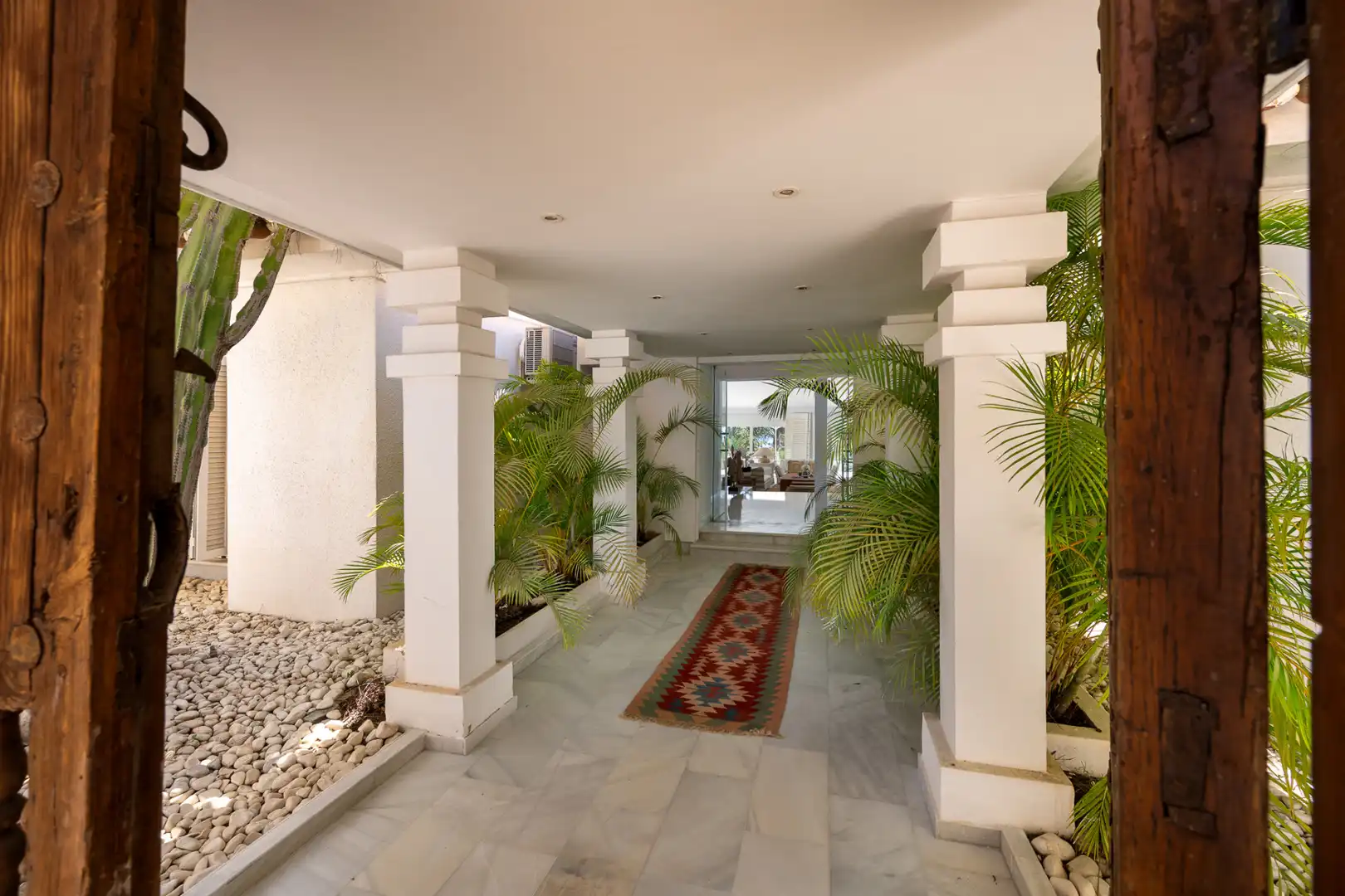 Haus oder Chalet zum Verkauf in Marbella mit Klimaanlage, Privatgarten und Terrasse