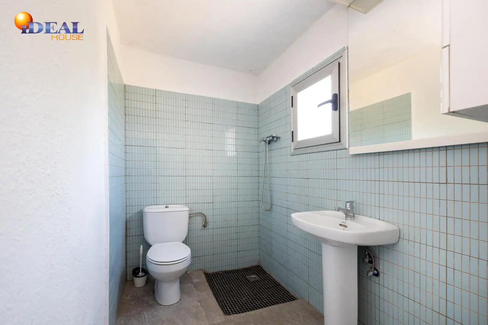 Baño de Finca rústica en venta en Moraleda de Zafayona
