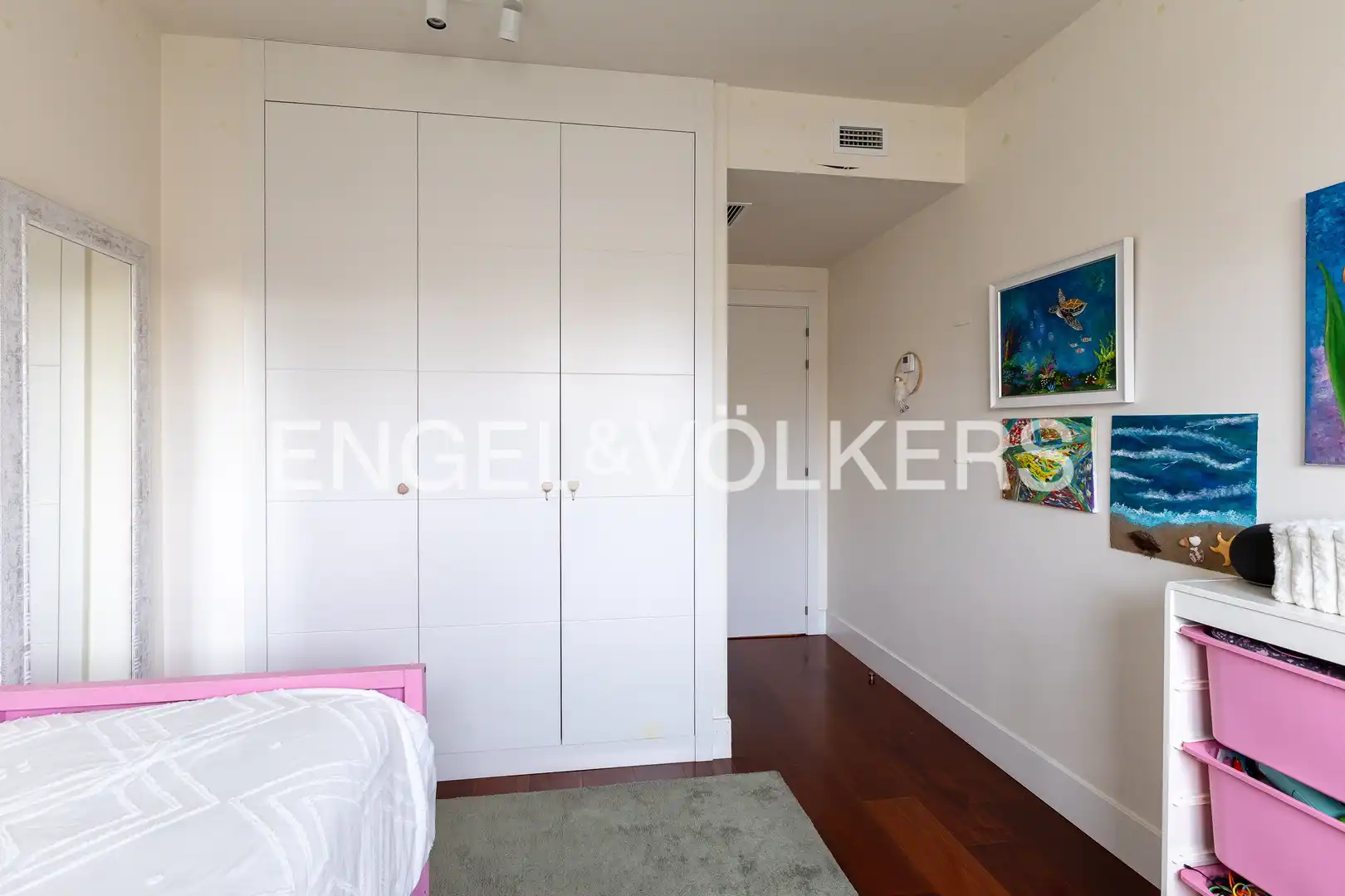 Bedroom of Duplexes for sale in La Moraleja  with Air Conditioner, Heating and Terrace