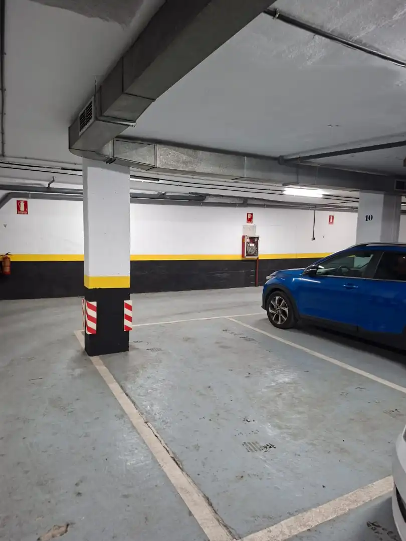 Individuel avec ascenseur à louer à Calle de Valverde 44, imagen 2