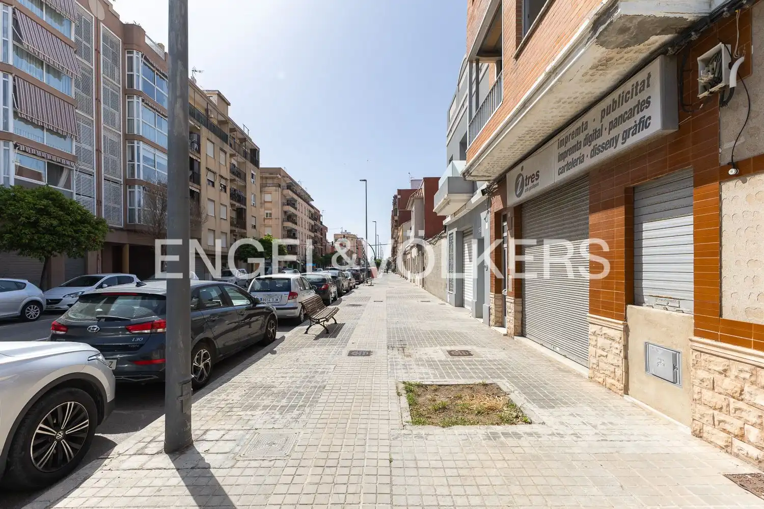 Vista exterior de Casa o xalet en venda en Valencia amb Calefacció, Terrassa i Piscina