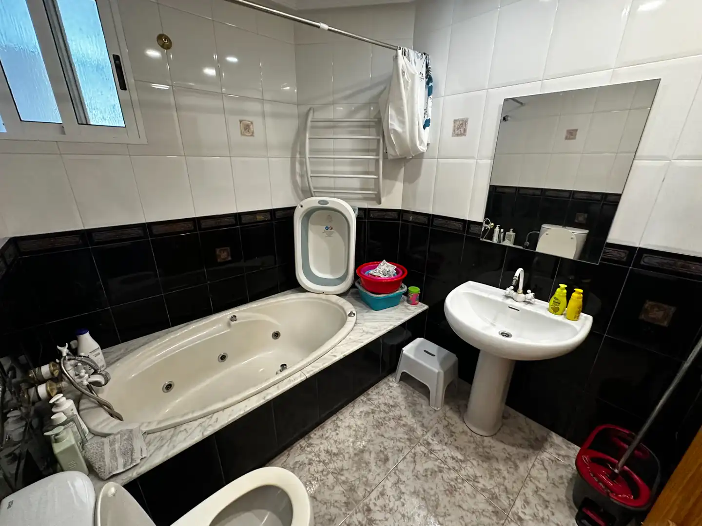 Baño de Piso en venta en El Campello con Aire acondicionado, Calefacción y Amueblado